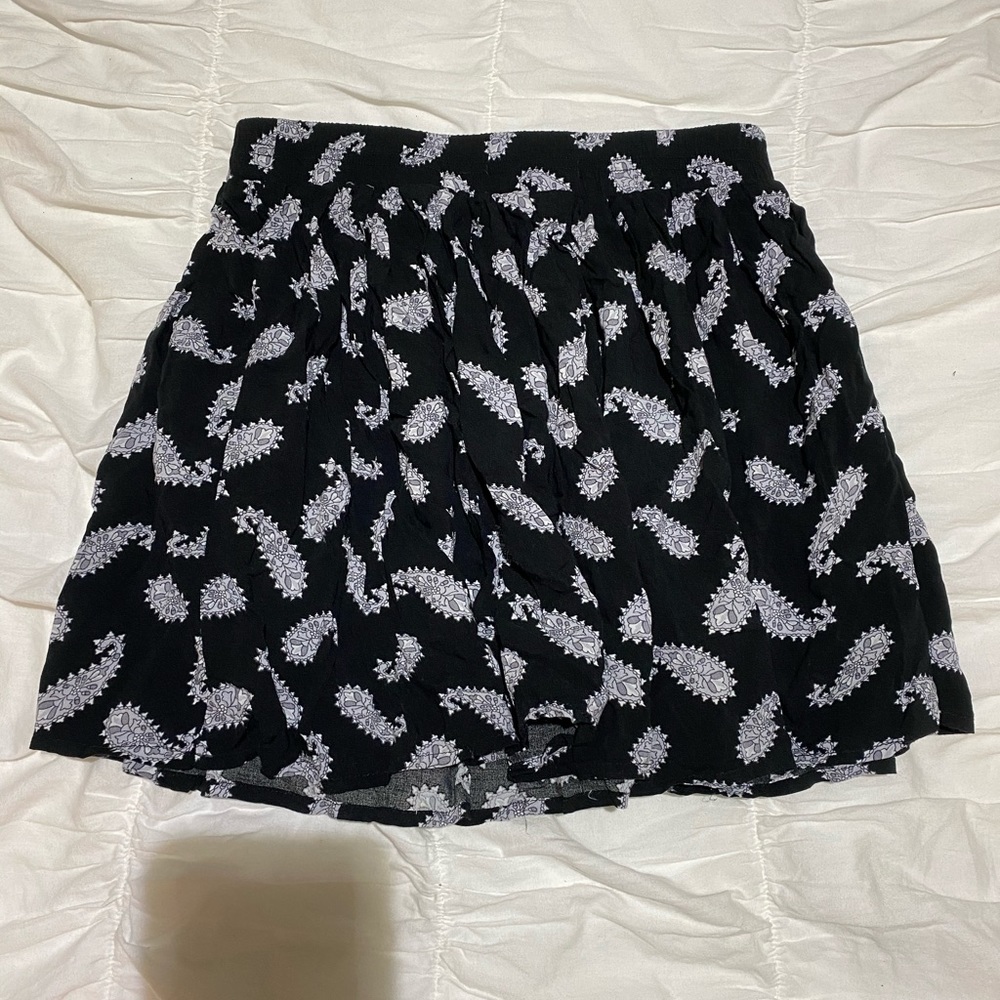 Brandy Melville skirt